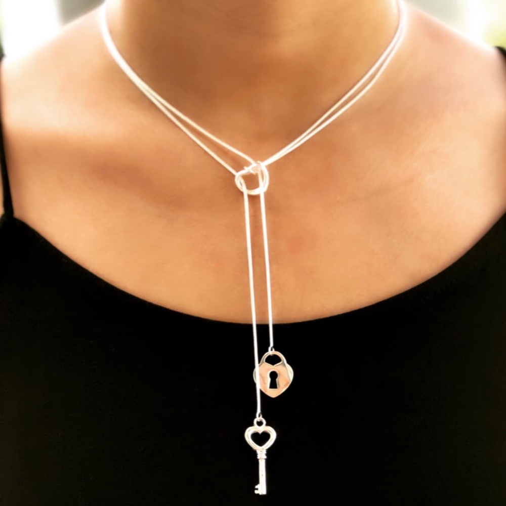 💝925 Sterling Silver Heart &Key Lariat Necklace💝